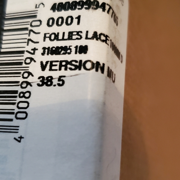 Brand new Gold Louboutin shoes. - Picture 4 of 6